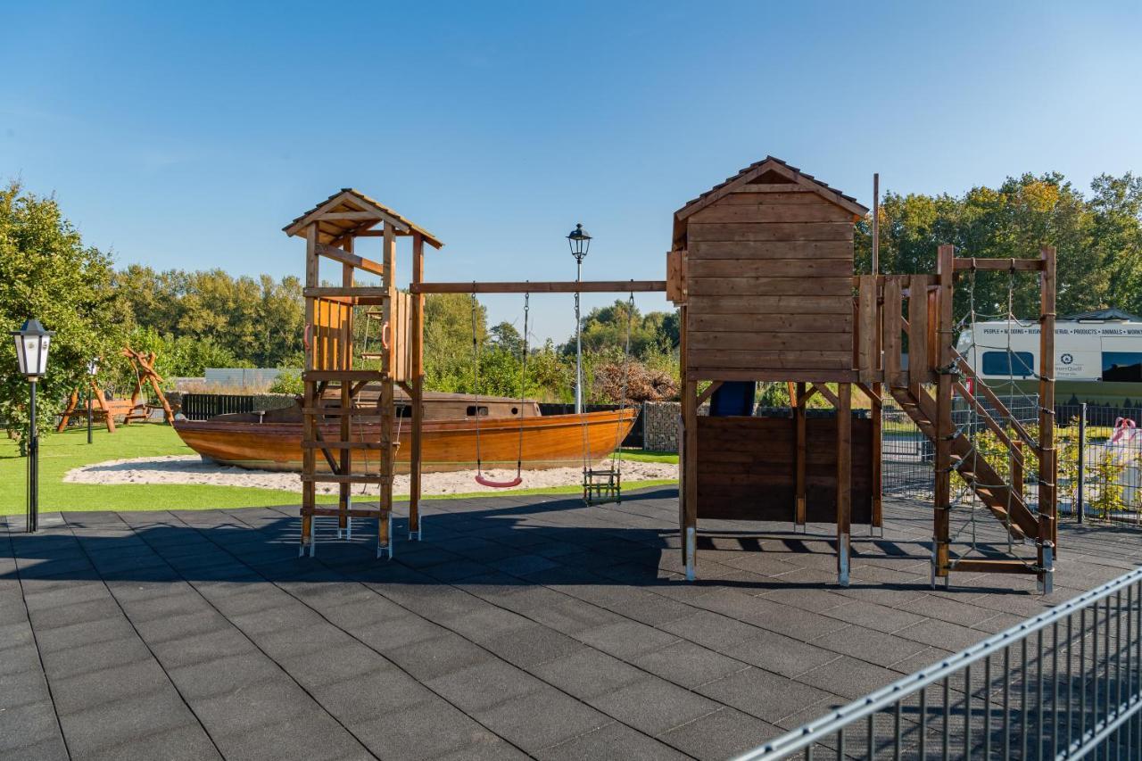 Ferienpark Harkebruegge Haus Juist Barssel  Экстерьер фото